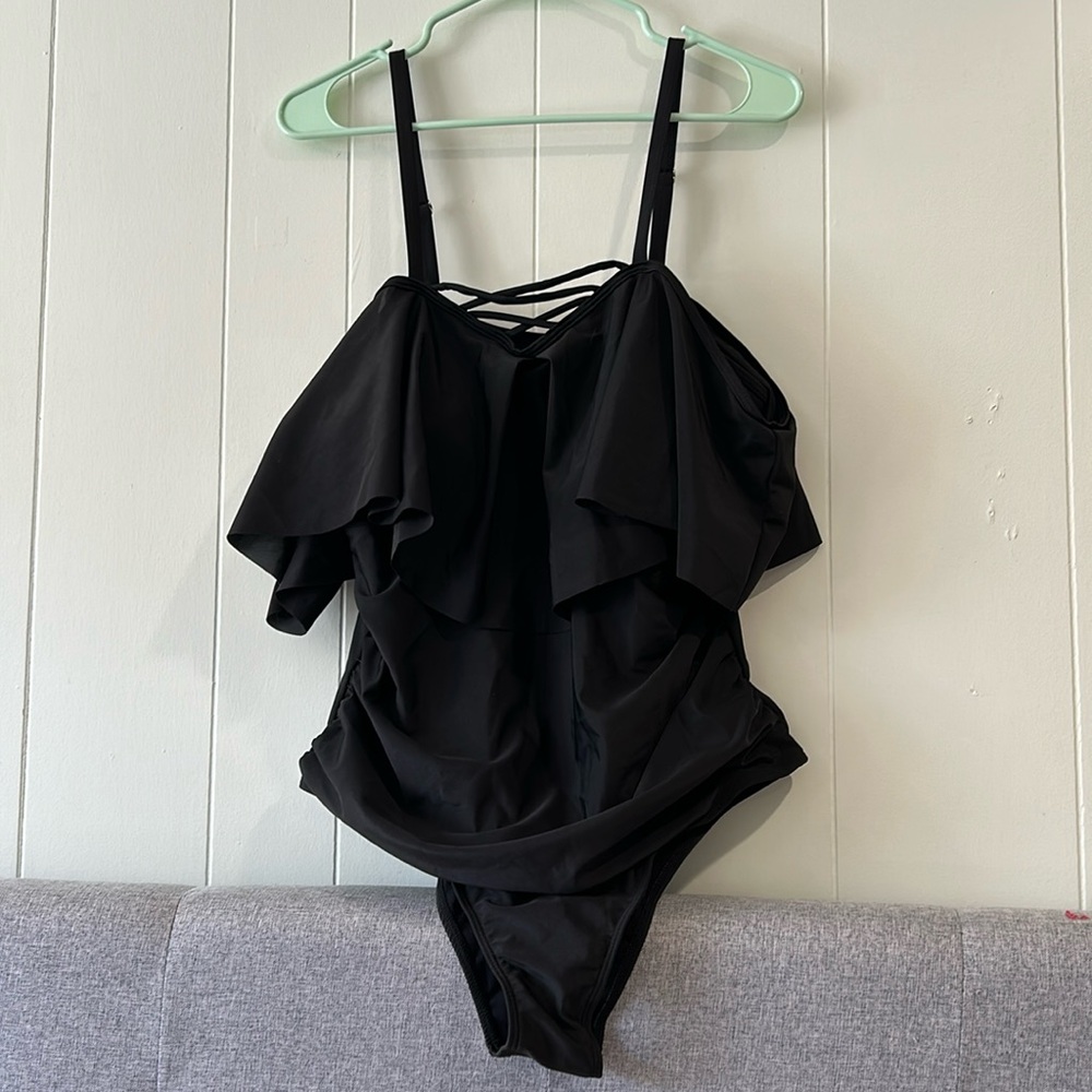 Open Shoulder Black One Piece Swimsuit